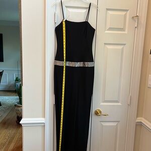 Adrianna Papell –Black Off the Shoulder Slender Gown with Beaded Waist – Size 6
